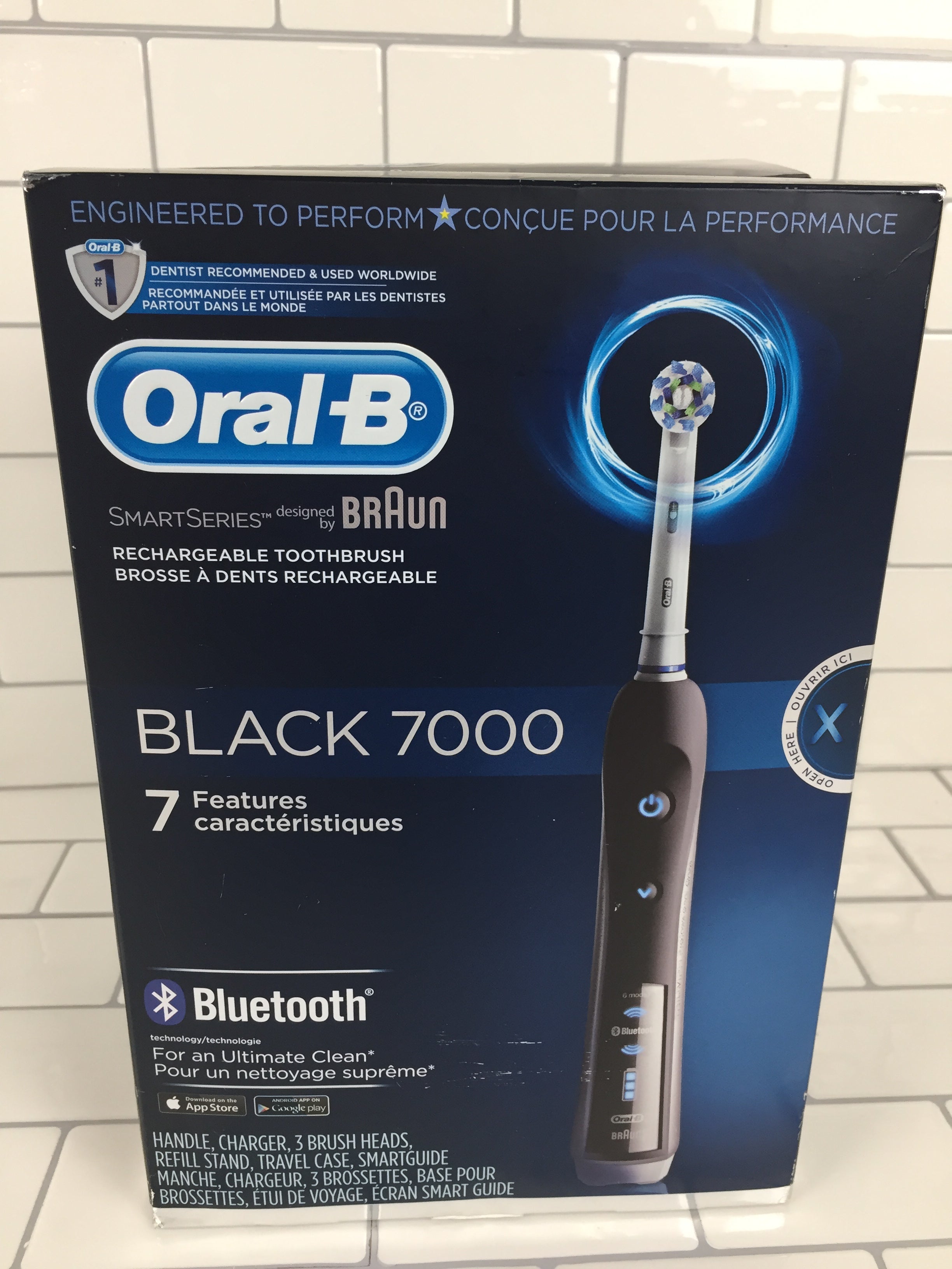 Electric Toothbrush, Oral-B Pro 7000 SmartSeries Black Bluetooth Connectivity (7342672052462)